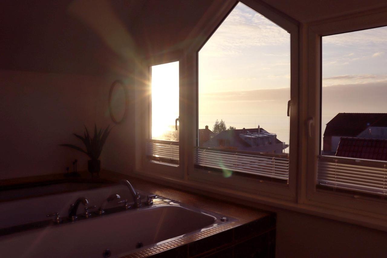 Grosse Penthouse Ferienwohnung Mit Meerblick, Sonnenterrasse & Luxusbad Von "Momentic" Зирксдорф Экстерьер фото